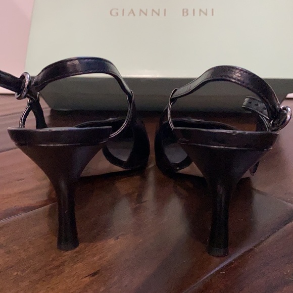 Gianni Bini Black Heels - Picture 2 of 9